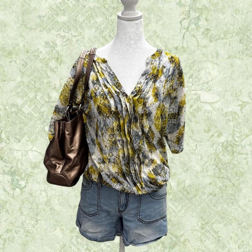 BANANA REPUBLIC GREY & MUSTARD FLORAL RUFFLE V-NECK BLOUSE